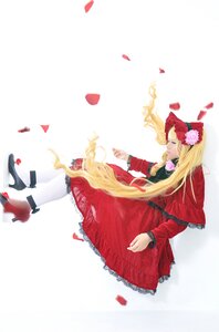 Rating: Safe Score: 0 Tags: 1girl blonde_hair bonnet bow closed_eyes dress flower long_hair long_sleeves petals red_dress rose shinku shoes solo striped striped_legwear very_long_hair User: admin