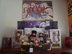Rating: Safe Score: 0 Tags: auto_tagged blonde_hair doll dress drill_hair flower gloves hair_ornament hat mirror multiple_boys multiple_dolls multiple_girls painting_(object) photo photo_(object) picture_frame tagme tail tarot traditional_media twintails User: admin