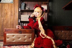 Rating: Safe Score: 0 Tags: 1girl blonde_hair blue_eyes dress flower long_hair red_dress rose shinku sitting solo User: admin