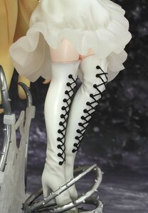 Rating: Safe Score: 0 Tags: 1girl boots chain doll dress high_heel_boots kirakishou solo thigh_boots thighhighs User: admin