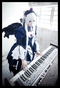 Rating: Safe Score: 0 Tags: 1girl black_border black_wings bow_(instrument) dress electric_guitar feathers guitar harp instrument keyboard_(instrument) letterboxed long_hair music piano pillarboxed playing_instrument plectrum sheet_music silver_hair sitting solo suigintou white_hair wings User: admin