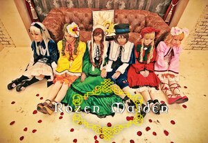 Rating: Safe Score: 0 Tags: 4girls blonde_hair braid brown_hair closed_eyes dress flower hat long_hair multiple_boys multiple_cosplay multiple_girls petals short_hair sitting tagme top_hat User: admin