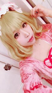 Rating: Safe Score: 0 Tags: 1girl bangs blonde_hair hinaichigo lips looking_at_viewer photo ribbon solo traditional_media User: admin