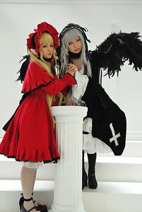 Rating: Safe Score: 0 Tags: 2girls blonde_hair blue_eyes bonnet dress lips long_hair long_sleeves looking_at_viewer multiple_cosplay multiple_girls photo realistic red_dress shinku silver_hair standing suigintou tagme wings User: admin