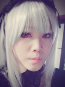 Rating: Safe Score: 0 Tags: 1girl bangs blurry blurry_background blurry_foreground closed_mouth depth_of_field eyelashes lips looking_at_viewer purple_eyes solo suigintou User: admin