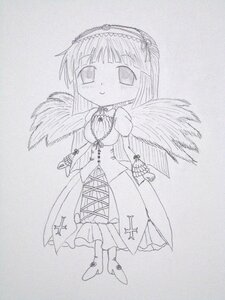 Rating: Safe Score: 0 Tags: 1girl bangs dress frills full_body greyscale hairband image long_hair long_sleeves looking_at_viewer monochrome simple_background smile solo standing suigintou traditional_media wings User: admin