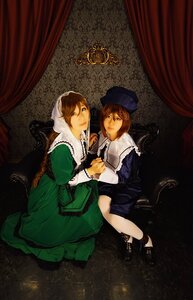 Rating: Safe Score: 0 Tags: 2girls brown_hair curtains dress green_dress green_eyes hat multiple_cosplay multiple_girls sitting souseiseki tagme User: admin