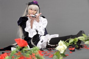 Rating: Safe Score: 0 Tags: 1girl blurry blurry_foreground depth_of_field dress flower frilled_sleeves frills gothic_lolita hairband lolita_fashion long_hair long_sleeves looking_at_viewer red_eyes rose silver_hair sitting solo suigintou very_long_hair User: admin