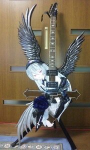 Rating: Safe Score: 0 Tags: 1girl black_wings doll dress electric_guitar feathered_wings feathers flower frills guitar hairband instrument long_hair photo piano rose silver_hair solo suigintou very_long_hair wings User: admin