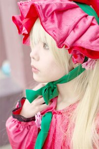 Rating: Safe Score: 0 Tags: 1girl blonde_hair bow choker flower lips photo pink_bow portrait profile realistic ribbon rose shinku solo User: admin