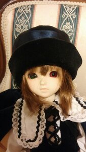 Rating: Safe Score: 0 Tags: 1girl bangs black_headwear brown_hair closed_mouth doll dress expressionless green_eyes hat heterochromia lips looking_at_viewer red_eyes solo souseiseki upper_body User: admin