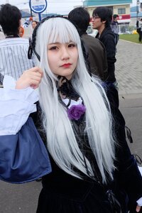 Rating: Safe Score: 0 Tags: bangs black_hair blunt_bangs blurry lips long_hair long_sleeves looking_at_viewer photo realistic solo suigintou white_hair User: admin