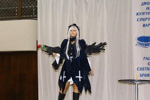 Rating: Safe Score: 0 Tags: 1girl black_dress black_legwear black_wings dress flower long_hair long_sleeves solo standing suigintou wings User: admin