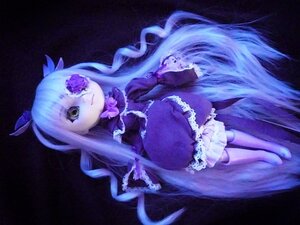 Rating: Safe Score: 0 Tags: 1girl barasuishou bow doll dress flower frills lolita_fashion long_hair rose solo thighhighs very_long_hair User: admin