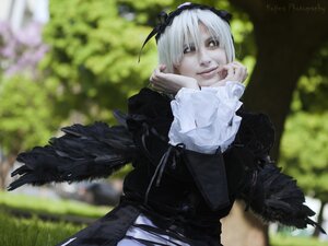 Rating: Safe Score: 0 Tags: 1girl 3d auto_tagged black_ribbon black_wings blurry blurry_background blurry_foreground closed_mouth depth_of_field gothic_lolita hairband lolita_fashion long_sleeves looking_at_viewer outdoors photo ribbon short_hair solo suigintou white_hair wings User: admin