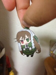 Rating: Safe Score: 0 Tags: 1girl blurry blurry_foreground brown_hair chibi depth_of_field dress frills green_dress green_eyes heterochromia image long_hair long_sleeves motion_blur open_mouth photo red_eyes ribbon solo suiseiseki User: admin