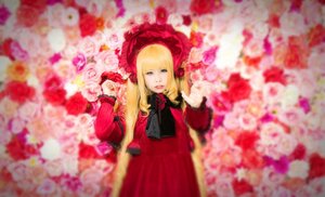 Rating: Safe Score: 0 Tags: 1girl blonde_hair blue_eyes blurry blurry_foreground bonnet depth_of_field dress drill_hair flower long_hair red_dress rose shinku solo User: admin