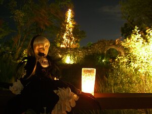 Rating: Safe Score: 0 Tags: 1girl auto_tagged dark doll dress flower sitting solo suigintou tree User: admin