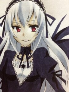 Rating: Safe Score: 0 Tags: 1girl bangs black_dress black_ribbon detached_collar dress frills hairband image juliet_sleeves long_hair long_sleeves looking_at_viewer puffy_sleeves red_eyes ribbon silver_hair simple_background smile solo suigintou traditional_media upper_body white_background wings User: admin