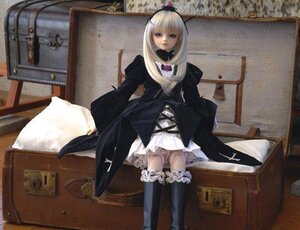 Rating: Safe Score: 0 Tags: 1girl boots doll dress frills gothic_lolita hat indoors long_hair long_sleeves photo solo standing suigintou User: admin