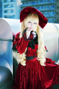 Rating: Safe Score: 0 Tags: 1girl bangs blonde_hair blue_eyes blurry blurry_background blurry_foreground bonnet depth_of_field dress lips long_hair long_sleeves looking_at_viewer photo red_dress shinku solo User: admin