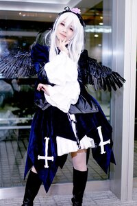 Rating: Safe Score: 0 Tags: 1girl black_legwear black_wings boots dress feathered_wings feathers hairband long_hair solo standing suigintou wings User: admin