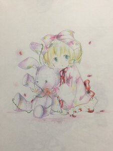 Rating: Safe Score: 0 Tags: 1girl blonde_hair bow colored_pencil_(medium) dress green_eyes hina_ichigo hinaichigo image long_sleeves petals pink_bow short_hair solo stuffed_animal teddy_bear traditional_media watercolor_(medium) User: admin