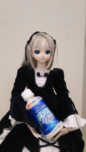 Rating: Safe Score: 0 Tags: 1girl black_dress blonde_hair blue_eyes doll dress flower gothic_lolita long_sleeves looking_at_viewer photo rose solo suigintou User: admin