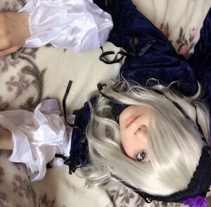 Rating: Safe Score: 0 Tags: 1girl blood dress hair_ornament hair_over_one_eye hairband lips long_hair looking_at_viewer solo suigintou upper_body User: admin