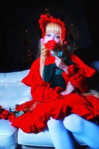 Rating: Safe Score: 0 Tags: 1girl blonde_hair blue_eyes bonnet dress flower frills long_sleeves looking_at_viewer pantyhose red_flower red_rose rose shinku sitting solo User: admin