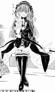 Rating: Safe Score: 0 Tags: 1girl boots dress frills greyscale hairband image long_hair long_sleeves looking_at_viewer monochrome sitting smile solo suigintou User: admin