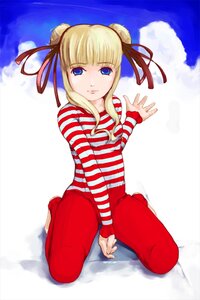 Rating: Safe Score: 0 Tags: 1girl blonde_hair blue_eyes image ribbon shinku smile solo striped User: admin