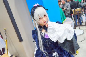 Rating: Safe Score: 0 Tags: 3d blurry depth_of_field dress frills hairband long_hair long_sleeves looking_at_viewer photo silver_hair smile solo solo_focus suigintou User: admin