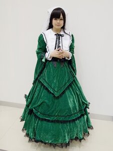 Rating: Safe Score: 0 Tags: 1girl bangs black_hair dress frills full_body green_dress long_hair long_sleeves looking_at_viewer solo standing suiseiseki User: admin