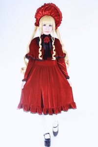 Rating: Safe Score: 0 Tags: 1girl blonde_hair blue_eyes bonnet bow capelet dress flower full_body long_hair long_sleeves looking_at_viewer red_capelet red_dress red_flower red_rose rose shinku solo User: admin