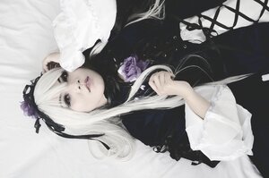 Rating: Safe Score: 0 Tags: 1girl dress flower lips lolita_fashion long_hair long_sleeves looking_at_viewer ribbon rose solo suigintou User: admin