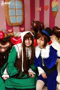 Rating: Safe Score: 0 Tags: brown_hair dress food green_dress hat heart multiple_cosplay multiple_girls sitting souseiseki tagme top_hat User: admin