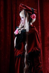 Rating: Safe Score: 0 Tags: 1girl blonde_hair blue_eyes bonnet curtains dress flower lips long_hair profile rose shinku solo User: admin