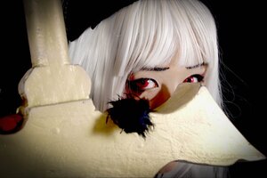 Rating: Safe Score: 0 Tags: 1girl bangs blunt_bangs covered_mouth looking_at_viewer mask mouth_mask portrait red_eyes short_hair simple_background solo suigintou surgical_mask white_hair User: admin