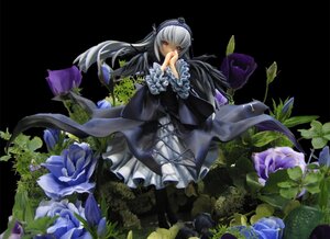 Rating: Safe Score: 0 Tags: 1girl black_dress covering_mouth doll dress flower frills hairband long_hair long_sleeves looking_at_viewer red_eyes silver_hair solo suigintou very_long_hair wide_sleeves wings User: admin