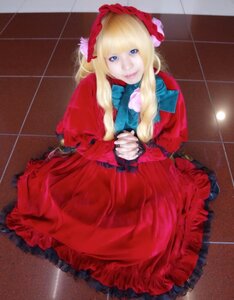 Rating: Safe Score: 0 Tags: 1girl blonde_hair blue_eyes bonnet bow dress frills long_hair long_sleeves looking_at_viewer pantyhose red_dress shinku sitting solo tile_floor tiles User: admin