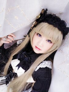 Rating: Safe Score: 0 Tags: 1girl bangs blonde_hair closed_mouth eyelashes lace lips lolita_fashion long_hair looking_at_viewer nail_polish purple_eyes solo suigintou upper_body veil User: admin