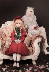 Rating: Safe Score: 0 Tags: 2girls blonde_hair dress flower long_hair long_sleeves multiple_cosplay multiple_girls red_dress shinku sitting tagme very_long_hair white_legwear User: admin