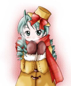Rating: Safe Score: 0 Tags: 1girl blush bow coat gloves green_eyes green_hair hat image kanaria long_sleeves looking_at_viewer red_bow scarf solo User: admin
