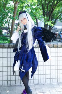 Rating: Safe Score: 0 Tags: 1girl black_legwear blurry depth_of_field full_body long_hair long_sleeves looking_at_viewer solo standing suigintou white_hair User: admin