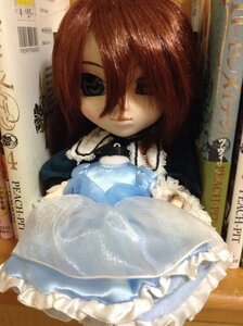 Rating: Safe Score: 0 Tags: 1girl bangs blue_dress brown_hair closed_mouth doll dress hair_between_eyes long_hair long_sleeves looking_at_viewer photo smile solo souseiseki traditional_media User: admin