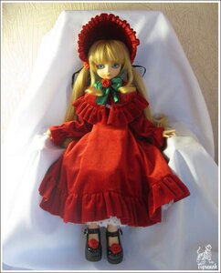 Rating: Safe Score: 0 Tags: 1girl bangs blonde_hair blue_eyes bonnet border bow bowtie doll dress flower full_body green_bow long_hair long_sleeves looking_at_viewer photo red_dress rose shinku shoes solo standing twintails User: admin