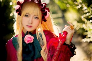 Rating: Safe Score: 0 Tags: 1girl bangs blonde_hair blue_eyes blurry blurry_background bow flower holding lips long_hair long_sleeves looking_at_viewer pink_flower pink_rose realistic rose shinku solo upper_body User: admin