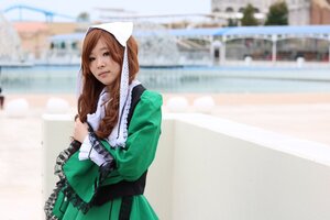Rating: Safe Score: 0 Tags: 1girl blurry blurry_background brown_hair building city depth_of_field dress green_dress long_hair outdoors photo photo_background solo suiseiseki User: admin