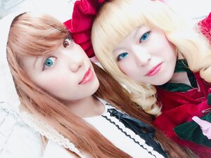 Rating: Safe Score: 0 Tags: 2girls bangs blonde_hair blue_eyes bow eyelashes lips lipstick long_hair looking_at_viewer makeup multiple_cosplay multiple_girls portrait realistic red_lips red_lipstick smile tagme User: admin